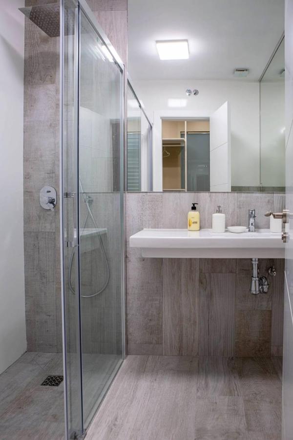 Apartamento Cozy 2Bed2Bath&Patio W Bedbath In Mdrd'S Center Madrid Exterior foto